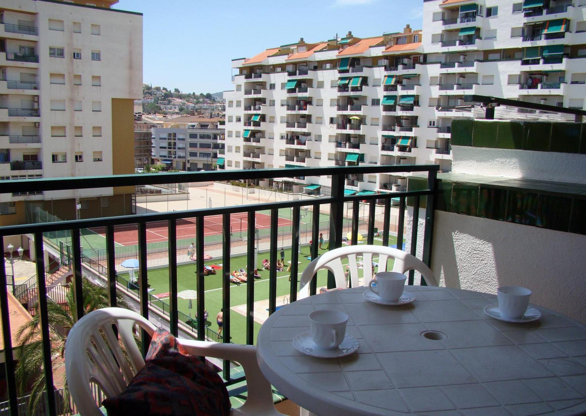 Apartamentos Peniscola Playa Exteriör bild